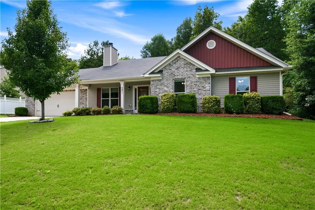 4 bedroom, 3 bathroom, 2,210 sq ft single family residence for sale at 281 Petal Creek Lane, Jefferson, GA 30549 — photo 3