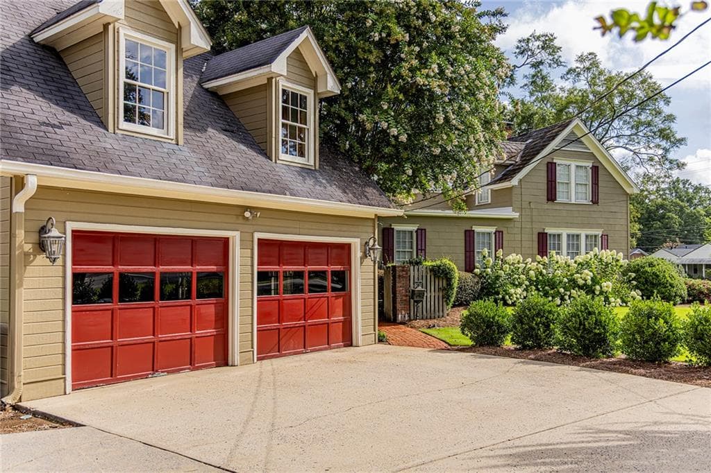 5 bedroom, 2 bathroom, 3,782 sq ft single family residence for sale at 403 N College Street, Cedartown, GA 30125 — photo 5