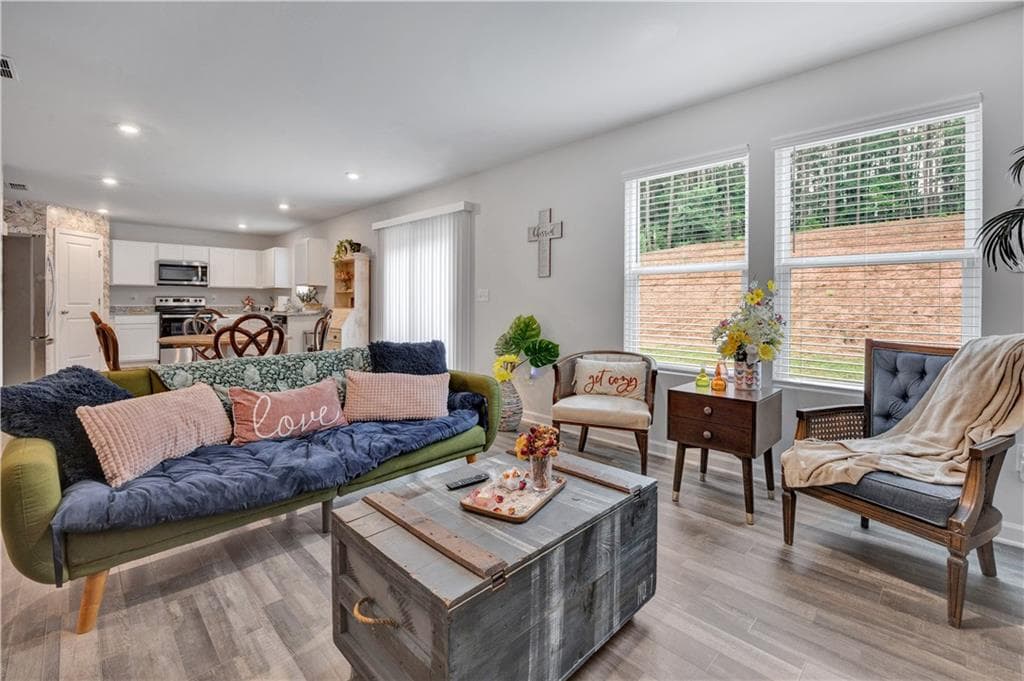 4 bedroom, 3 bathroom, 2,020 sq ft single family residence for sale at 40 Great Ravine Trail, Covington, GA 30016 — photo 1 of 30