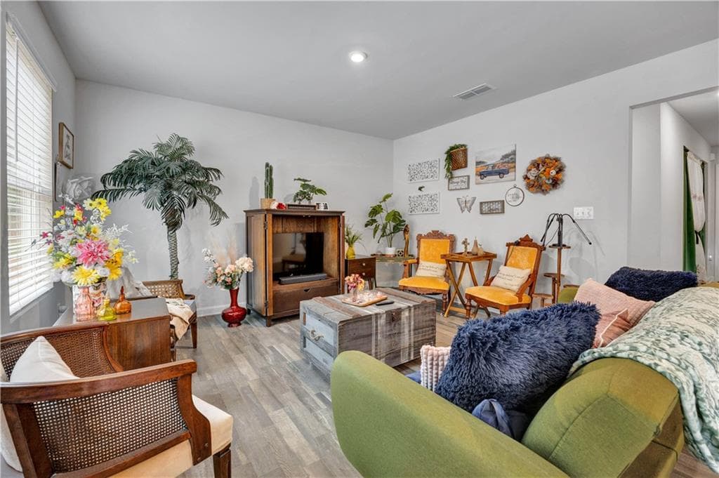 4 bedroom, 3 bathroom, 2,020 sq ft single family residence for sale at 40 Great Ravine Trail, Covington, GA 30016 — photo 8