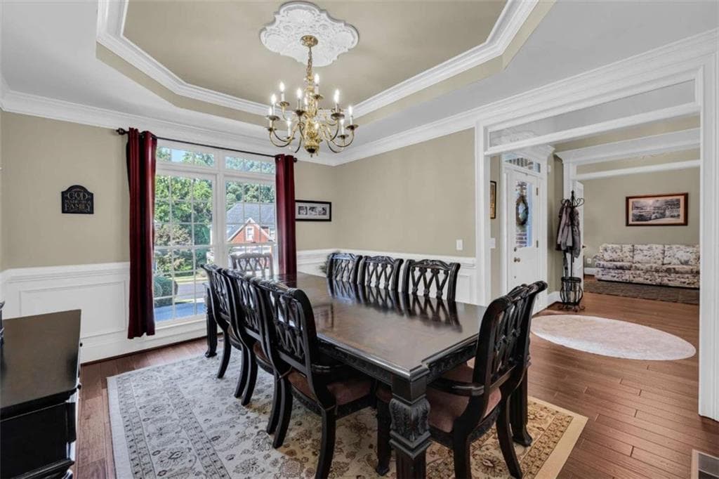 5 bedroom, 4 bathroom, 3,332 sq ft single family residence for sale at 1190 Lamont Circle, Dacula, GA 30019 — photo 8