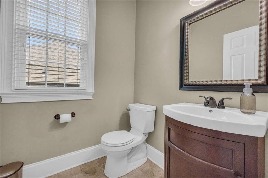 5 bedroom, 4 bathroom, 3,332 sq ft single family residence for sale at 1190 Lamont Circle, Dacula, GA 30019 — photo 10