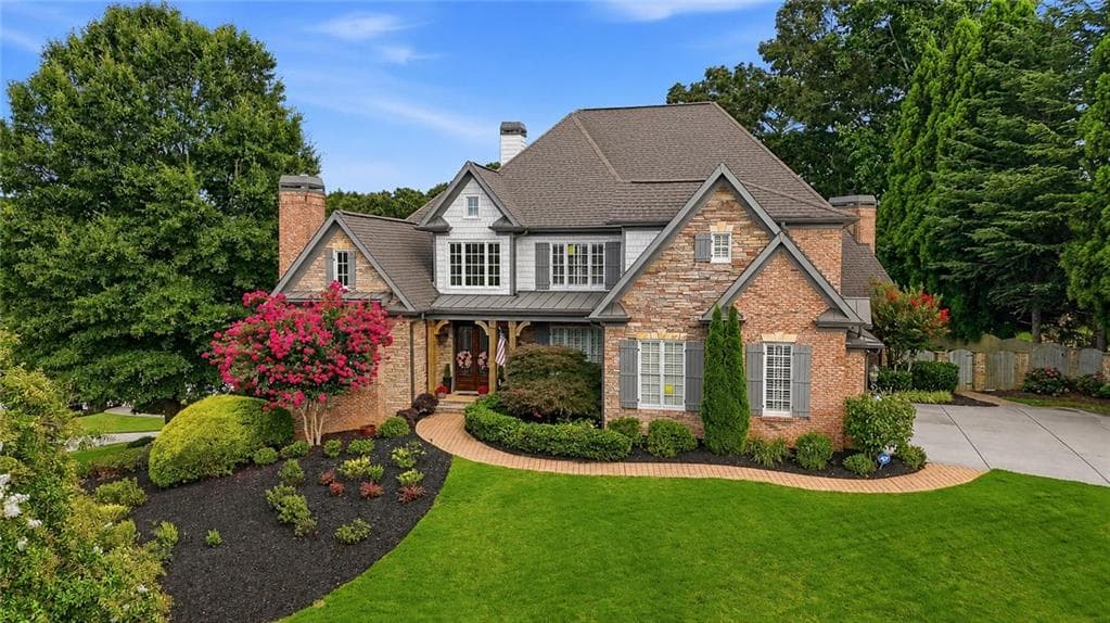 6 bedroom, 6 bathroom, 6,521 sq ft single family residence under contract at 501 Gold Shore Lane, Canton, GA 30114 — photo 9