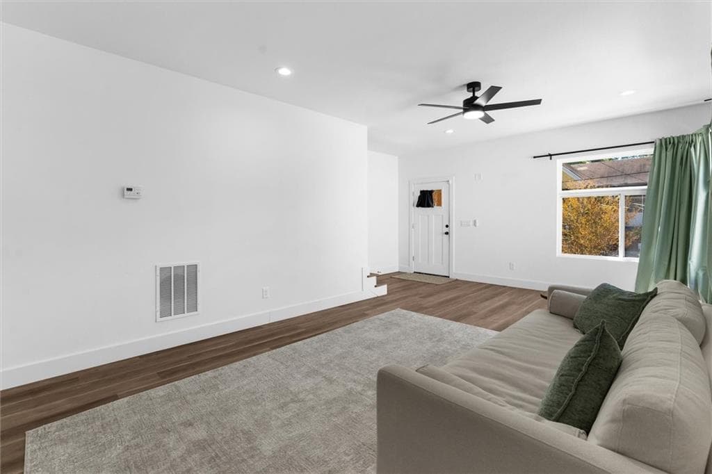 4 bedroom, 4 bathroom single family residence for rent at 598 Formwalt Street A, Atlanta, GA 30312 for $3,500 a month — photo 5