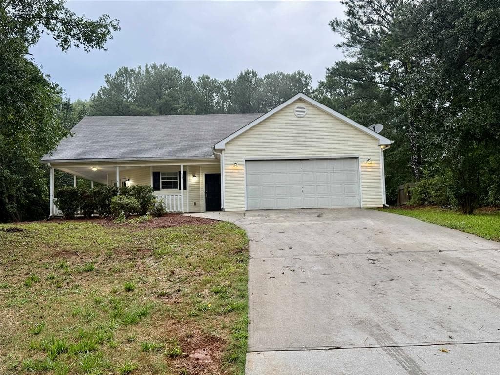 3 bedroom, 2 bathroom, 1,944 sq ft single family residence under contract at 100 Chestnut Drive, Covington, GA 30016