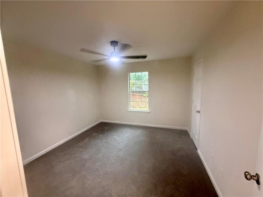 3 bedroom, 2 bathroom, 1,944 sq ft single family residence under contract at 100 Chestnut Drive, Covington, GA 30016 — photo 8