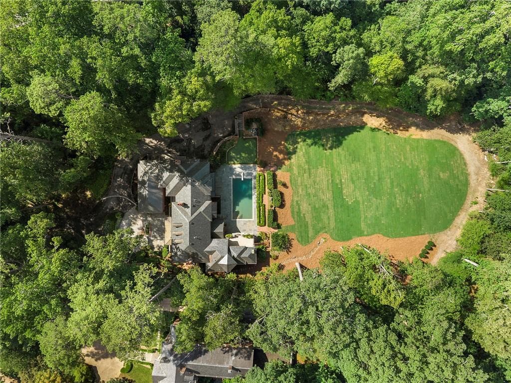 6 bedroom, 9 bathroom, 8,000 sq ft single family residence for sale at 35 Valley Road, Atlanta, GA 30305 — photo 3
