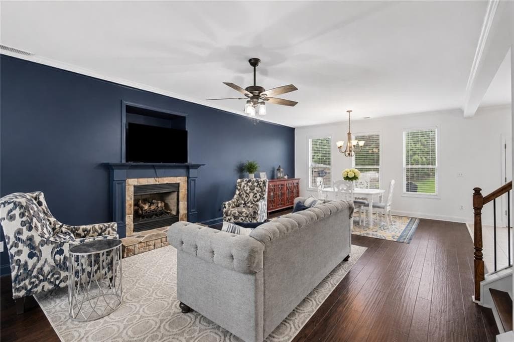 4 bedroom, 3 bathroom, 2,068 sq ft single family residence for sale at 17 Redwood Drive, Adairsville, GA 30103 — photo 4