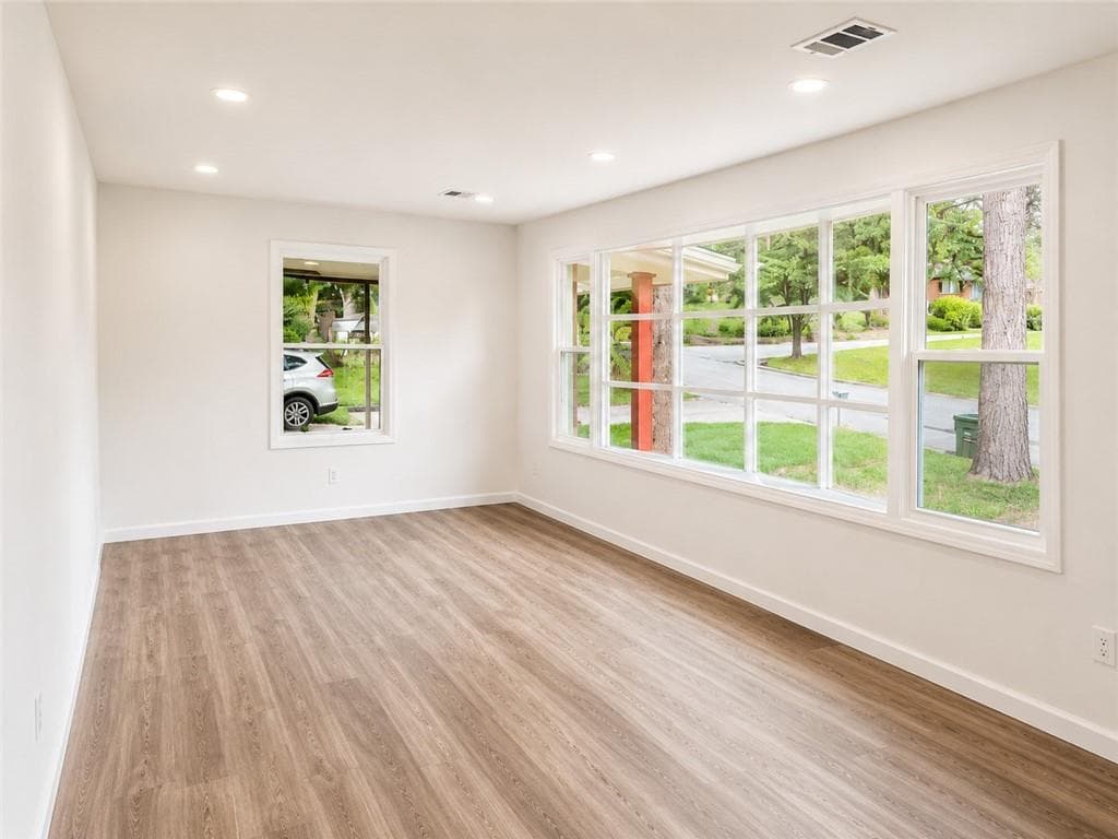 5 bedroom, 3 bathroom, 2,709 sq ft single family residence for sale at 852 Norwood Road, Atlanta, GA 30315 — photo 8