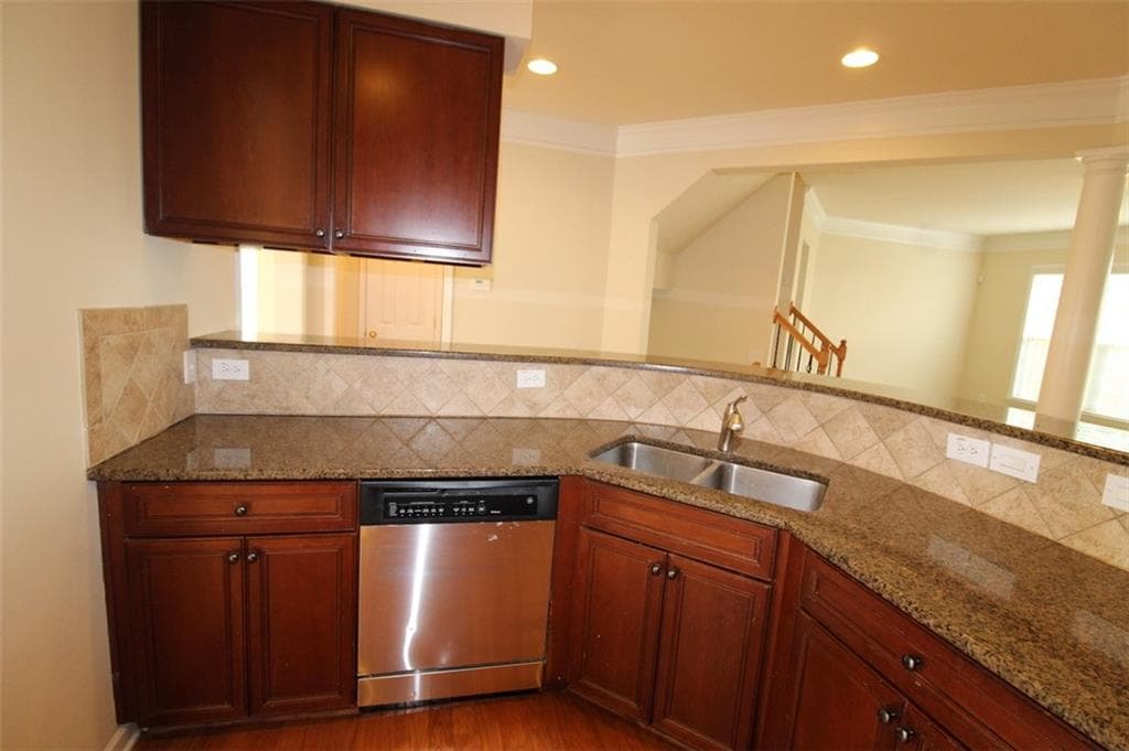 4 bedroom, 3 bathroom, 2,184 sq ft townhouse for rent at 10752 Camarilla Court, Johns Creek, GA 30097 for $2,599 a month — photo 8