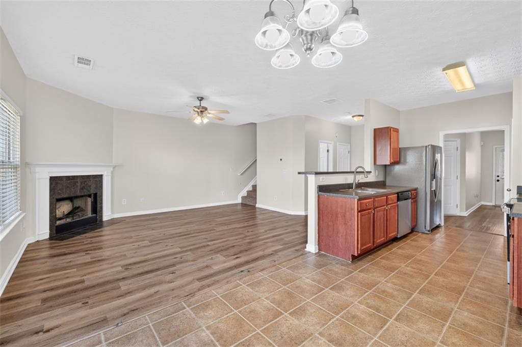 3 bedroom, 3 bathroom, 1,776 sq ft townhouse for sale at 52 Providence Oak Court, Lawrenceville, GA 30046 — photo 7