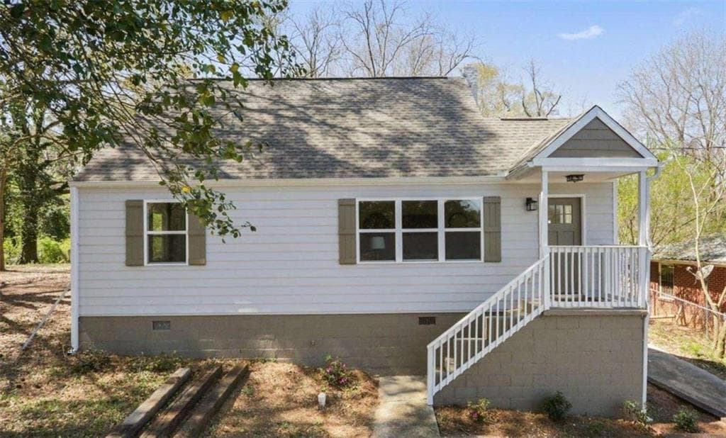 3 bedroom, 2 bathroom, 1,364 sq ft single family residence for rent at 2561 Sylvan Road, East Point, GA 30344 for $2,100 a month — photo 1 of 2