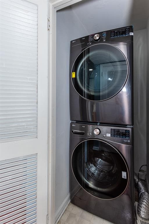 2 bedroom, 2 bathroom, 1,342 sq ft townhouse for sale at 6520 Roswell Road 77, Atlanta, GA 30328 — photo 9