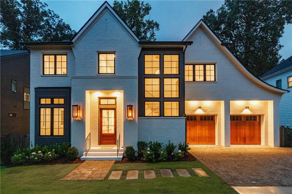 6 bedroom, 5 bathroom, 5,017 sq ft single family residence for sale at 1783 Tobey Road, Atlanta, GA 30341 — photo 8