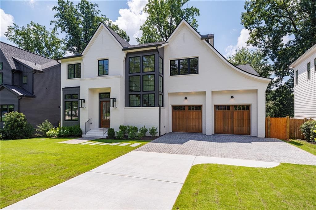 6 bedroom, 5 bathroom, 5,017 sq ft single family residence for sale at 1783 Tobey Road, Atlanta, GA 30341 — photo 6