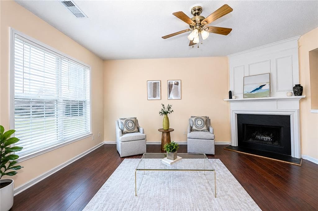 2 bedroom, 3 bathroom, 1,218 sq ft condominium for rent at 1745 Kilmington Court, Alpharetta, GA 30009 for $2,000 a month — photo 3