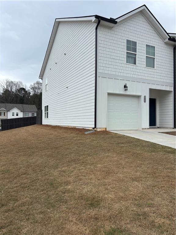 3 bedroom, 3 bathroom, 1,383 sq ft townhouse under contract at 251 Regent Park, Hoschton, GA 30548 — photo 2