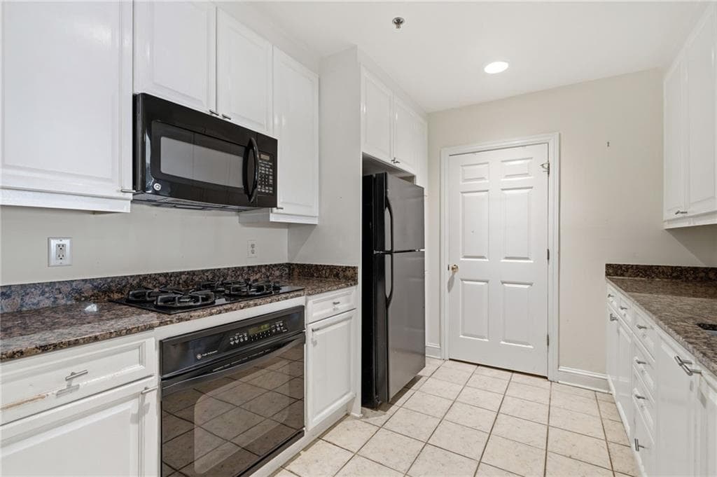 1 bedroom, 1 bathroom, 1,114 sq ft condominium for sale at 1735 Peachtree Street 304, Atlanta, GA 30309 — photo 6