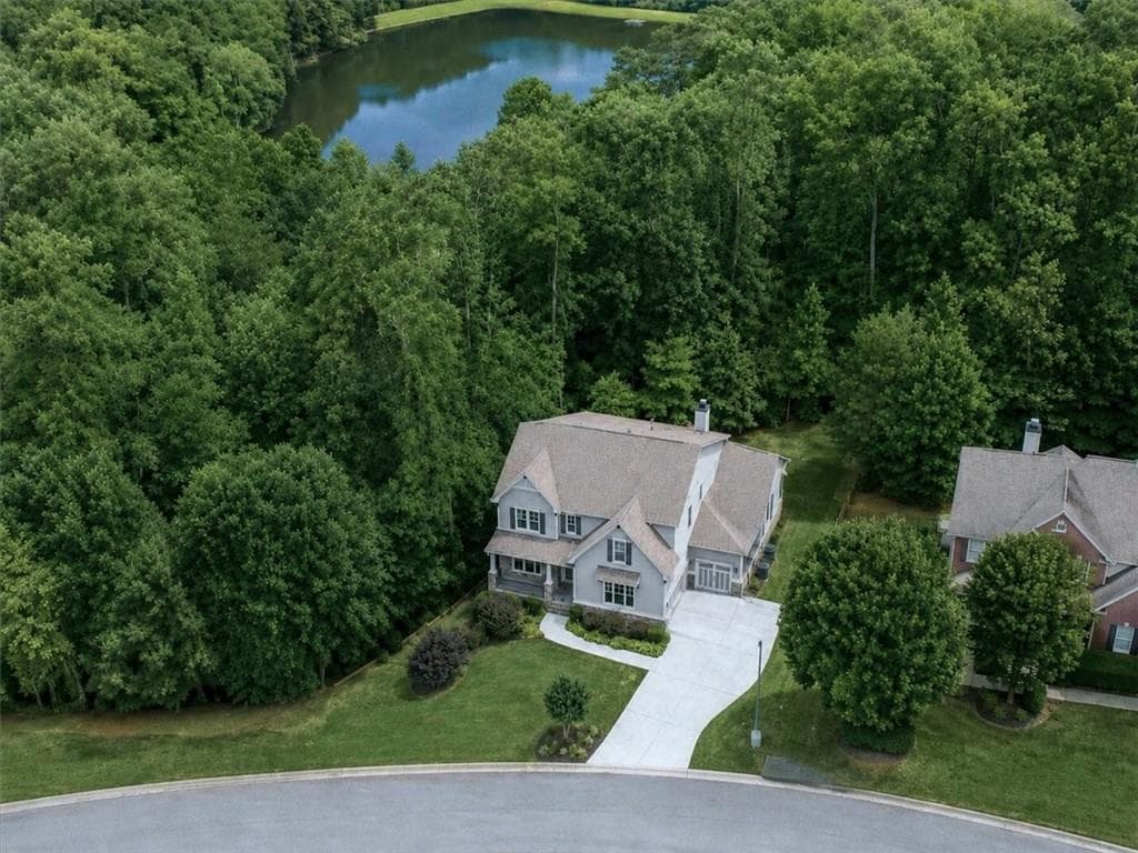 4 bedroom, 4 bathroom, 3,943 sq ft single family residence under contract at 1415 Sutters Pond Drive, Kennesaw, GA 30152 — photo 3