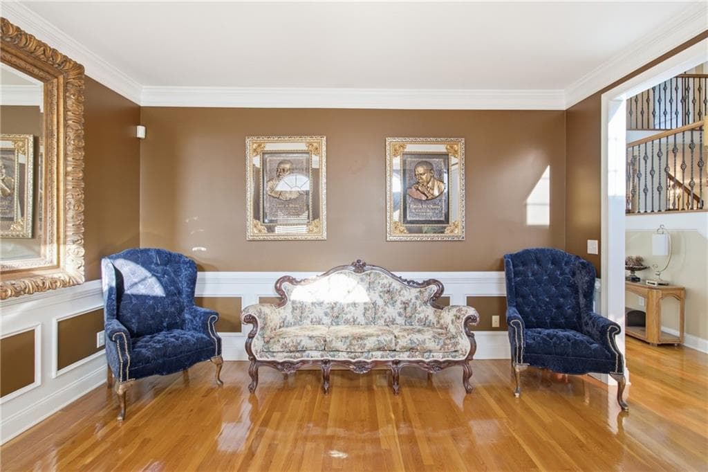 7 bedroom, 6 bathroom, 6,037 sq ft single family residence for sale at 215 Fox Glove Drive, Covington, GA 30016 — photo 6