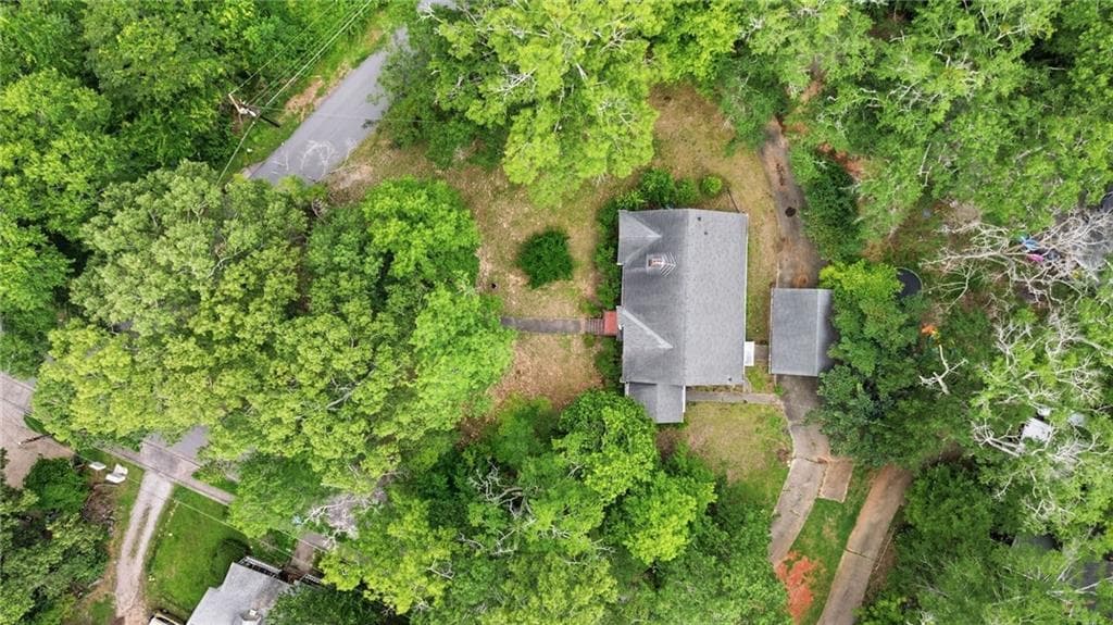 3 bedroom, 1 bathroom, 1,708 sq ft single family residence under contract at 5922 Medlock Avenue, Austell, GA 30106 — photo 5