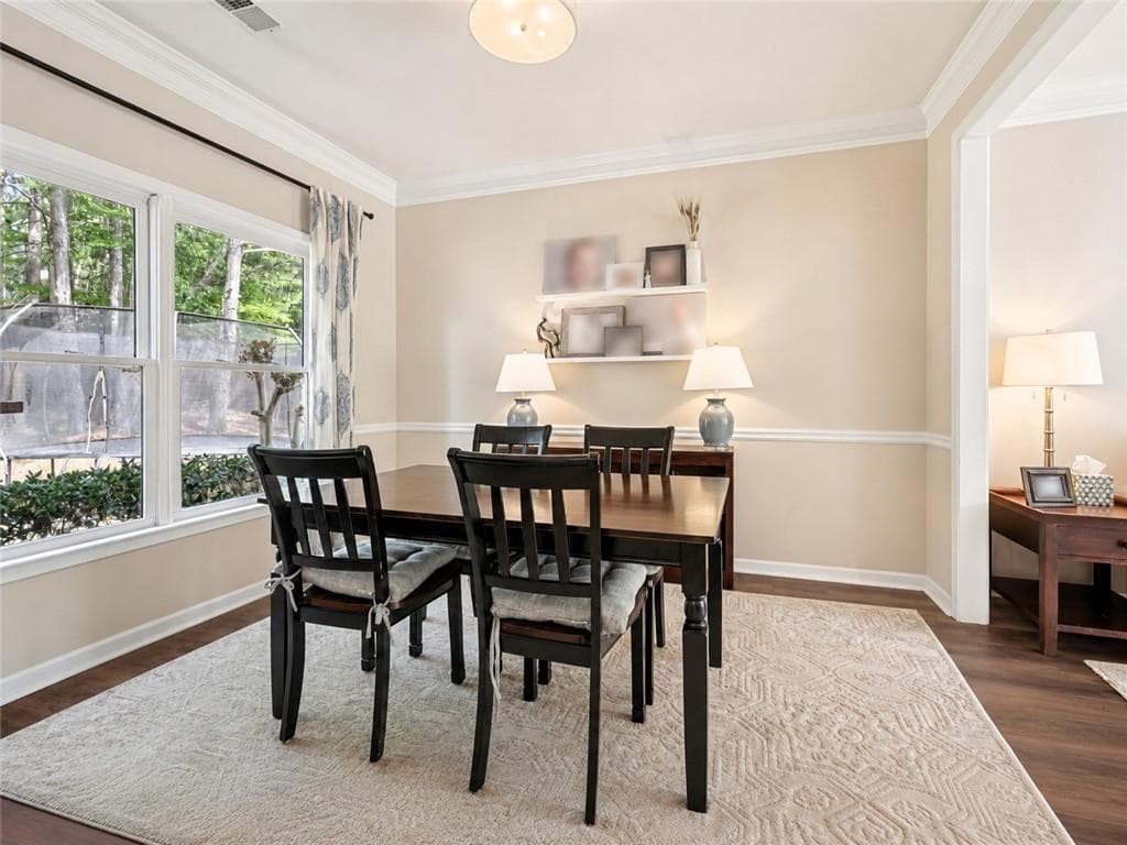 4 bedroom, 3 bathroom, 2,620 sq ft single family residence for sale at 605 Silverberry Lane, Sugar Hill, GA 30518 — photo 10
