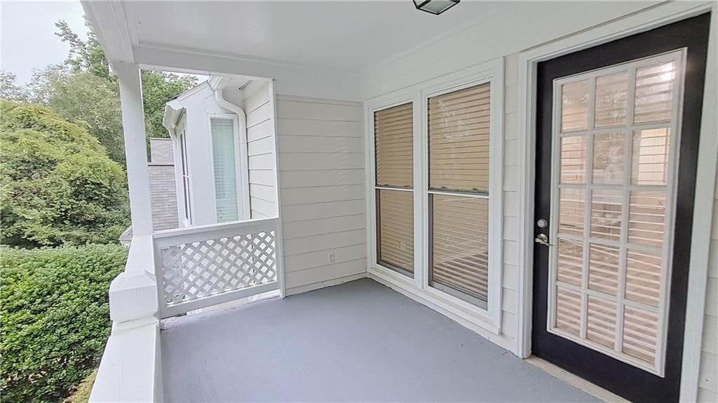 2 bedroom, 2 bathroom, 1,222 sq ft condominium for sale at 3024 Camden Way, Alpharetta, GA 30005 — photo 6