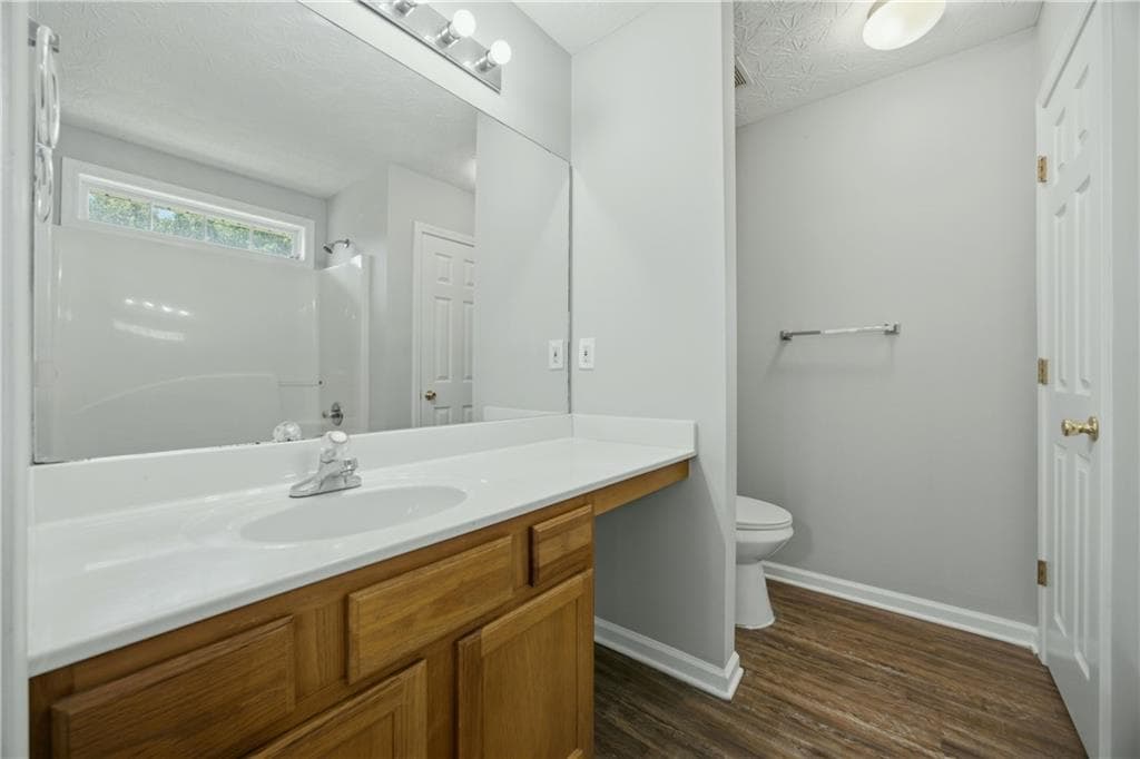 3 bedroom, 2 bathroom, 1,298 sq ft single family residence for rent at 1002 Pine Isle Court, Buford, GA 30518 for $2,100 a month — photo 10