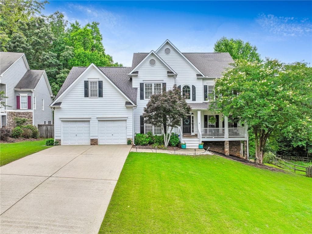 6 bedroom, 4 bathroom, 4,281 sq ft single family residence for sale at 44 Valleyside Drive, Dallas, GA 30157