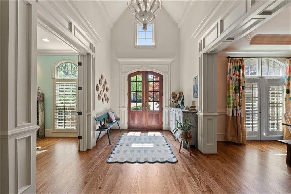 6 bedroom, 6 bathroom, 7,834 sq ft single family residence for sale at 3080 Creek Tree Lane, Cumming, GA 30041 — photo 2