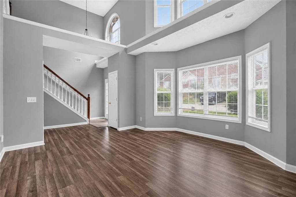 5 bedroom, 5 bathroom, 3,224 sq ft single family residence for sale at 2364 Fallbrook Court, Duluth, GA 30096 — photo 3