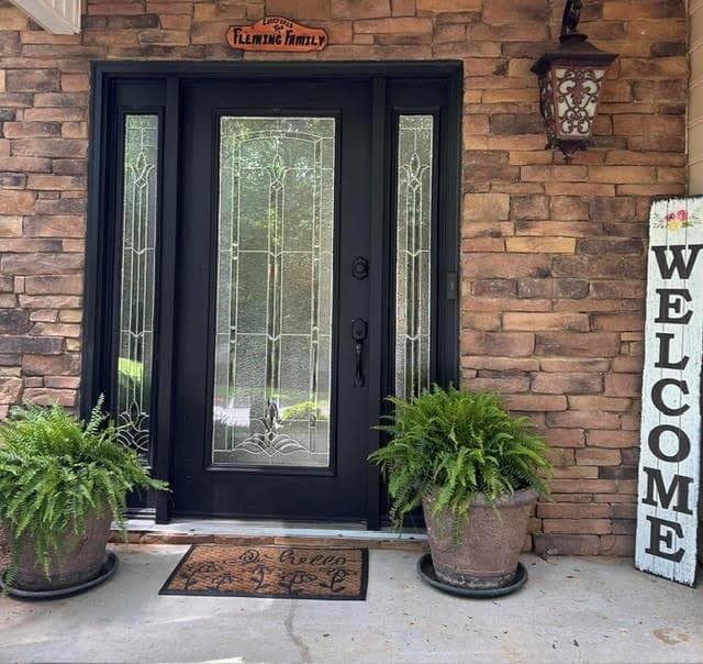 4 bedroom, 3 bathroom, 1,903 sq ft single family residence for sale at 5440 Tallantworth Crossing, Cumming, GA 30040 — photo 2