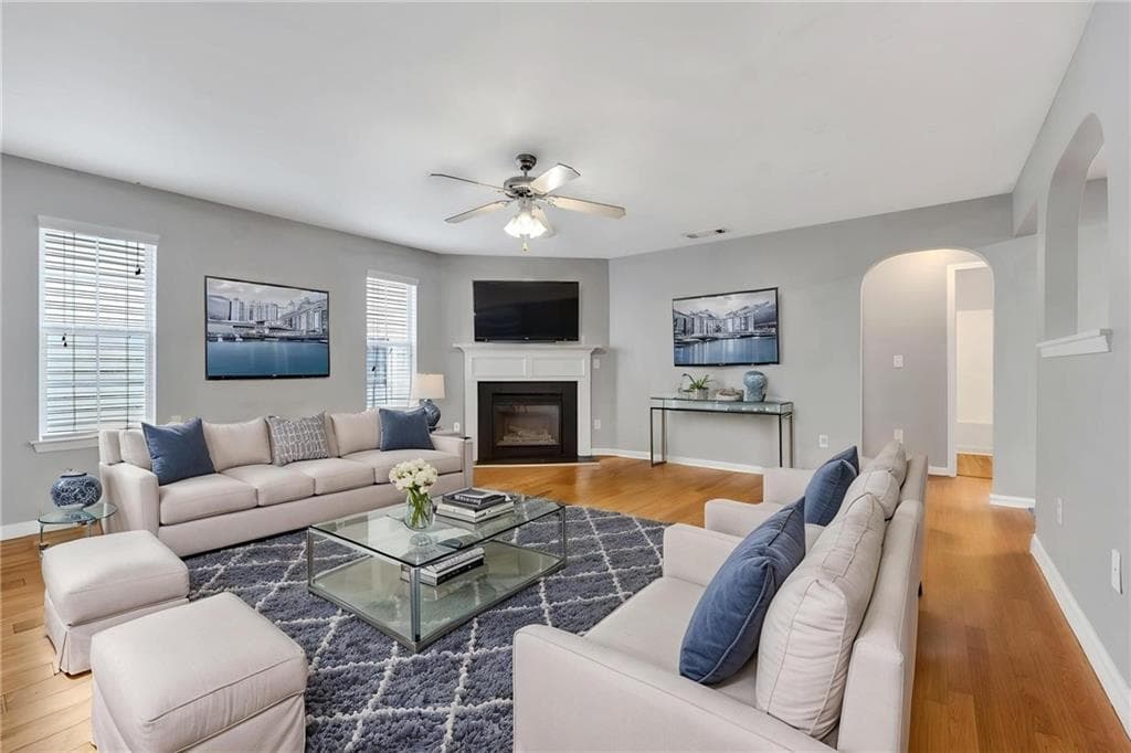 5 bedroom, 3 bathroom, 2,546 sq ft single family residence for sale at 2416 Cornell Circle, Mcdonough, GA 30253 — photo 5