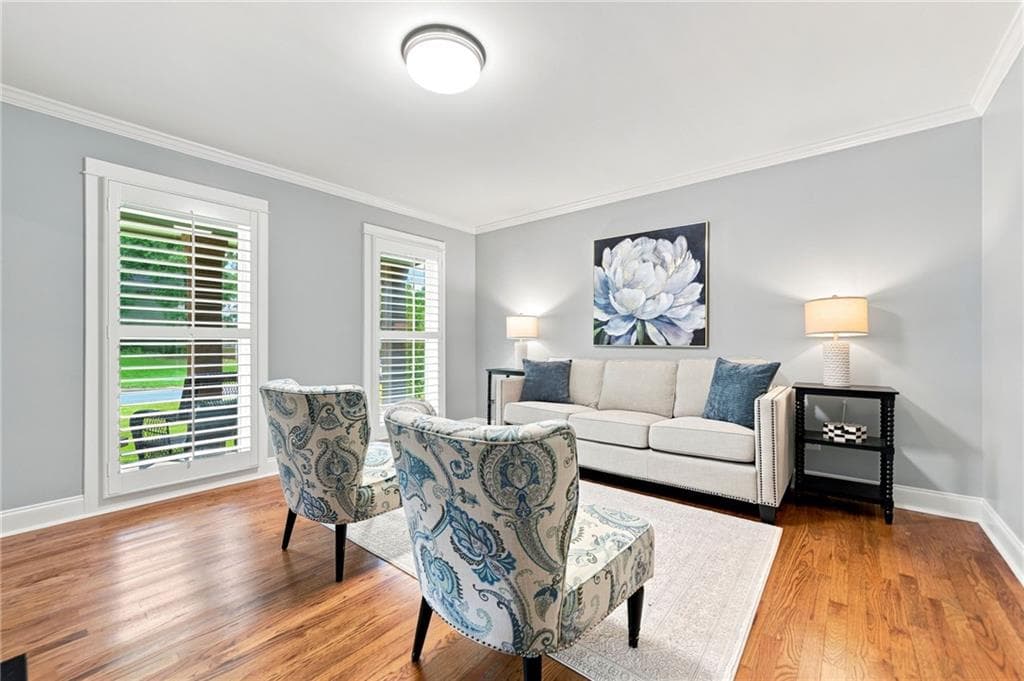 5 bedroom, 5 bathroom, 4,719 sq ft single family residence under contract at 265 Carriage Station Circle, Roswell, GA 30075 — photo 9