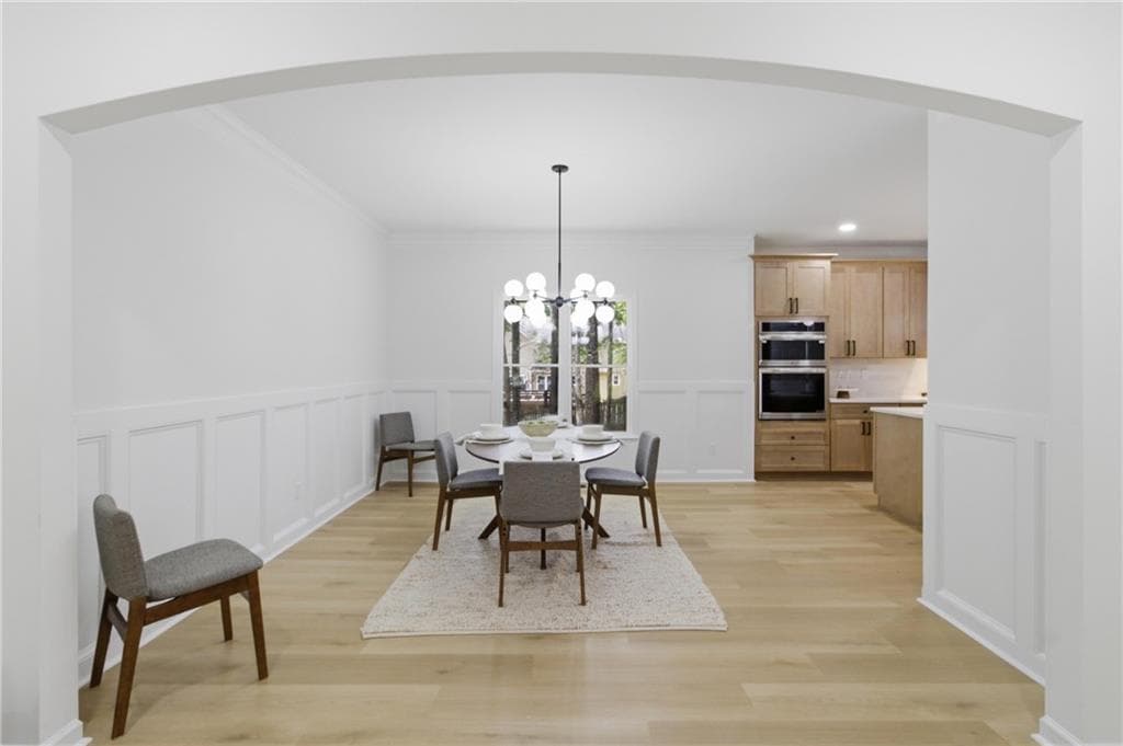6 bedroom, 4 bathroom, 4,564 sq ft single family residence under contract at 6310 Braidwood Ovrlk, Acworth, GA 30101 — photo 10