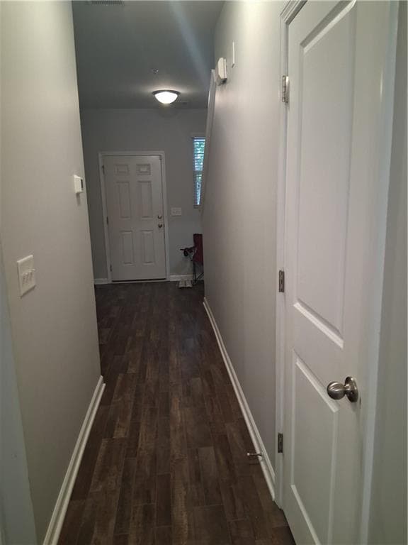 3 bedroom, 3 bathroom, 1,589 sq ft townhouse for sale at 1990 E Millstream Hollow, Conyers, GA 30012 — photo 2