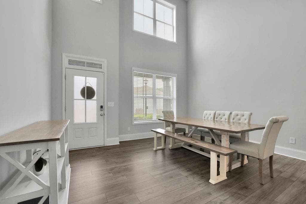 5 bedroom, 4 bathroom, 3,444 sq ft single family residence for sale at 400 Wellgreen Drive, Canton, GA 30115 — photo 7