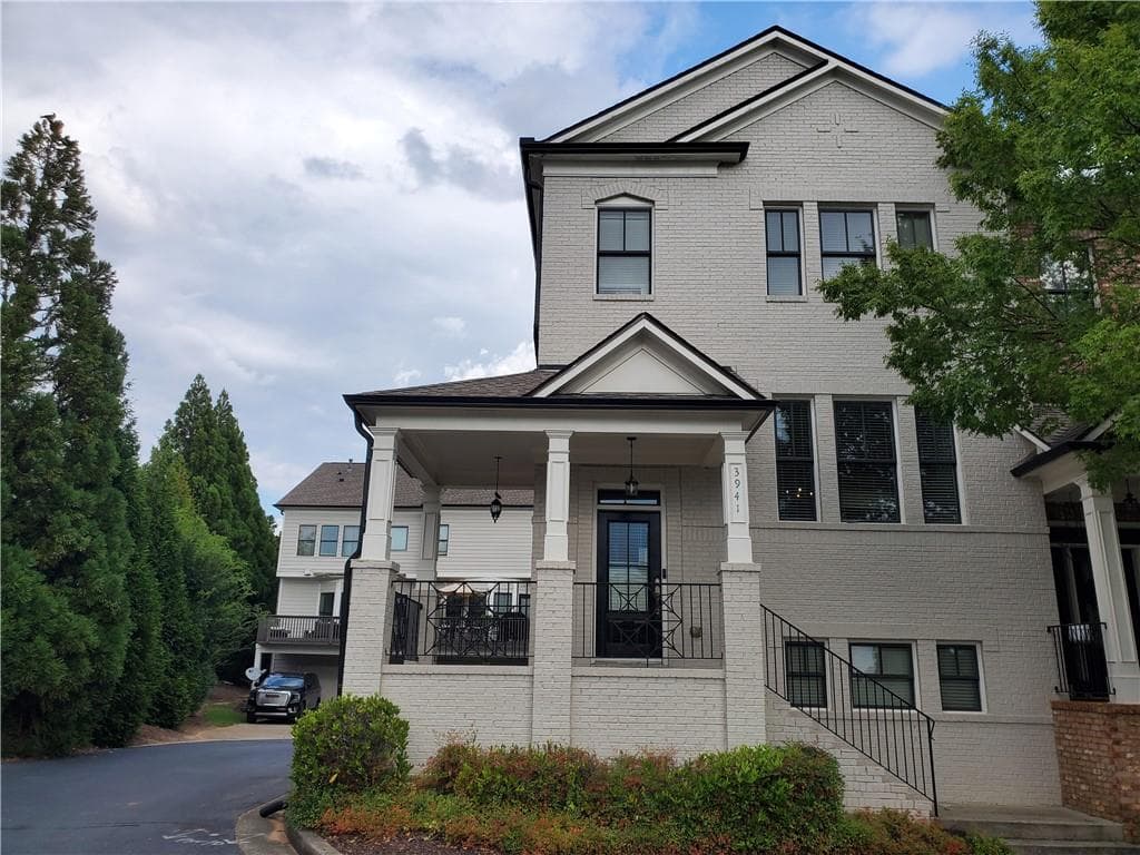 4 bedroom, 4 bathroom, 2,224 sq ft townhouse for sale at 3941 Savannah Square Street, Suwanee, GA 30024