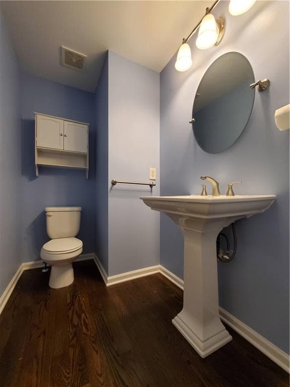 4 bedroom, 4 bathroom, 2,224 sq ft townhouse for sale at 3941 Savannah Square Street, Suwanee, GA 30024 — photo 9