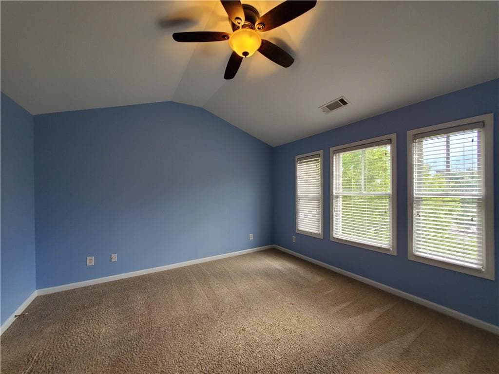 4 bedroom, 4 bathroom, 2,224 sq ft townhouse for sale at 3941 Savannah Square Street, Suwanee, GA 30024 — photo 10