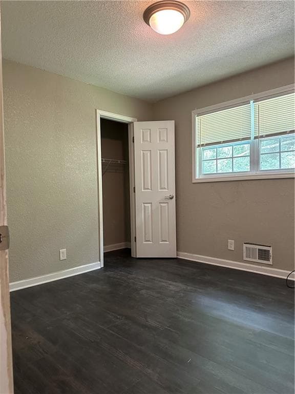 2 bedroom, 2 bathroom, 1,008 sq ft duplex for rent at 12 Ezzard Street, Lawrenceville, GA 30046 for $1,575 a month — photo 6