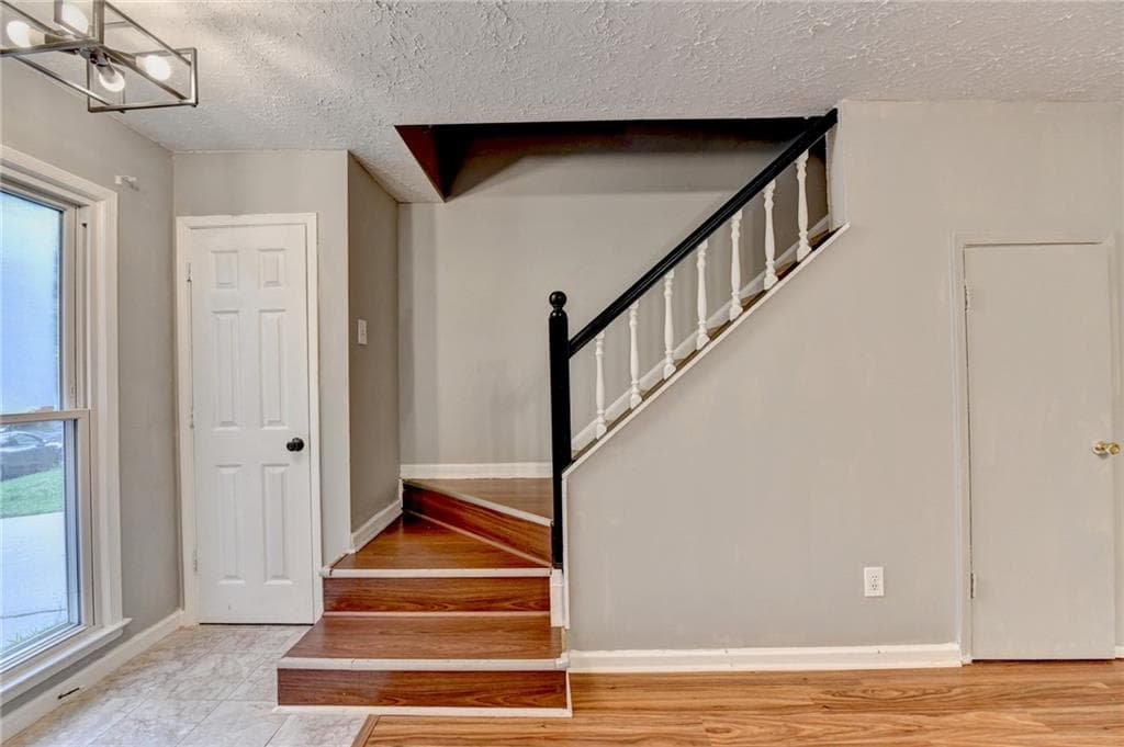 3 bedroom, 3 bathroom, 1,766 sq ft single family residence for rent at 1181 Izod Court, Lawrenceville, GA 30044 for $2,200 a month — photo 5
