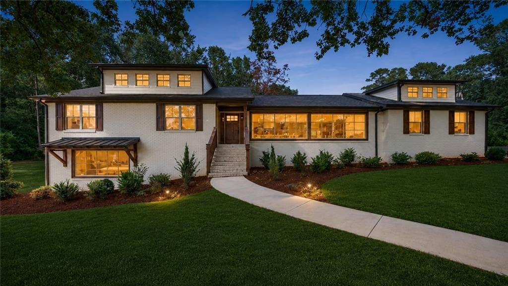 5 bedroom, 4 bathroom, 4,623 sq ft single family residence for sale at 9585 Hutcheson Ferry Road, Chattahoochee Hills, GA 30268 — photo 3
