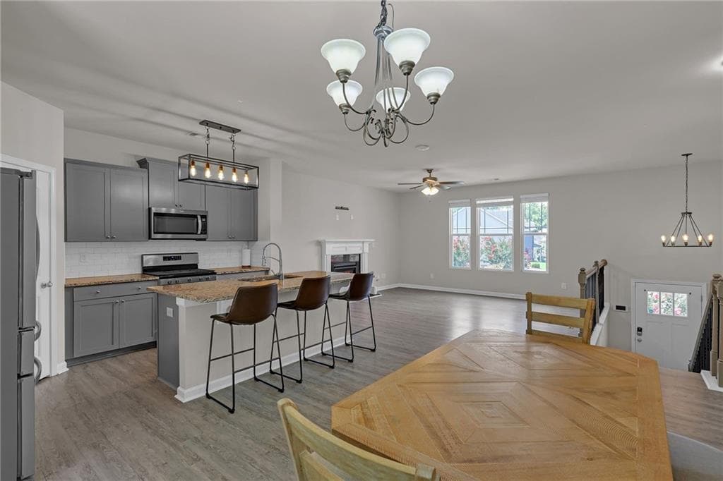4 bedroom, 3 bathroom, 2,308 sq ft single family residence for sale at 4894 Clarkstone Drive, Flowery Branch, GA 30542 — photo 4