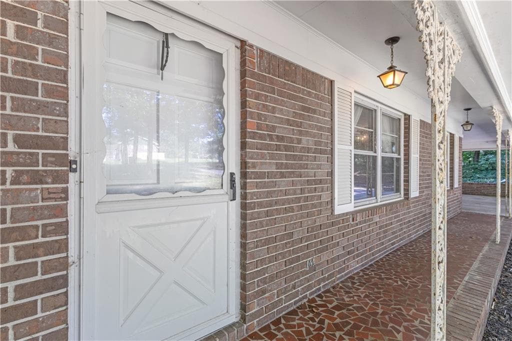 3 bedroom, 2 bathroom, 1,865 sq ft single family residence under contract at 3970 N Martin Way, Lithia Springs, GA 30122 — photo 7