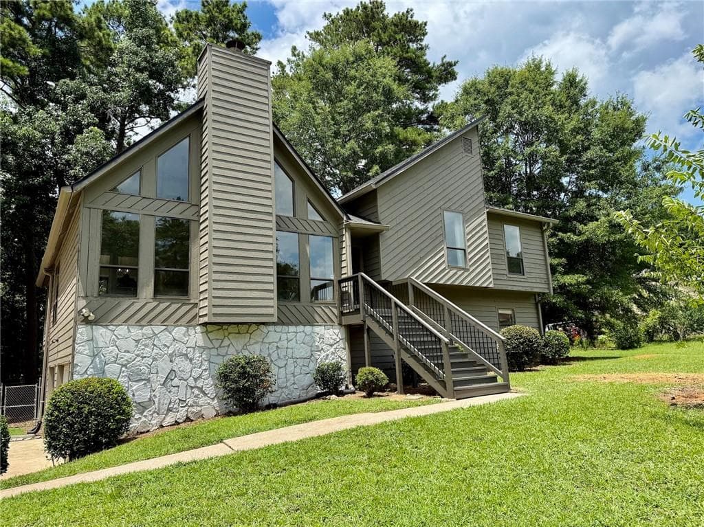 2592 Deerfield Circle, Marietta, GA 30064 — most recent listing photo