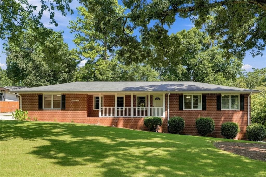 4 bedroom, 3 bathroom, 1,579 sq ft single family residence sold at 1303 Mohawk Drive, Lawrenceville, GA 30043