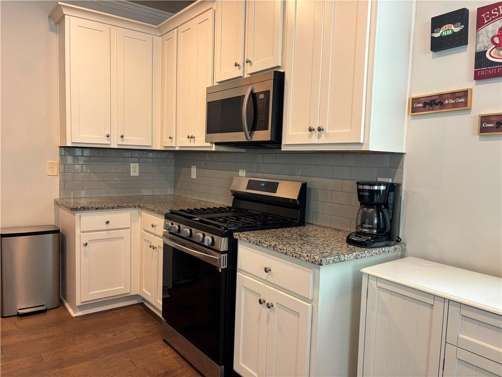 4 bedroom, 3 bathroom, 2,408 sq ft single family residence for rent at 2693 Trotters Gate Way, Dacula, GA 30019 for $2,700 a month — photo 4