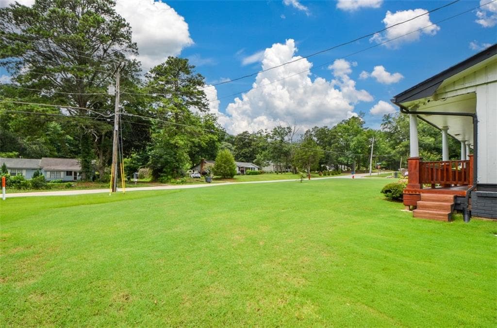3 bedroom, 2 bathroom, 1,998 sq ft single family residence for sale at 2896 Stanton Road, Conyers, GA 30094 — photo 5