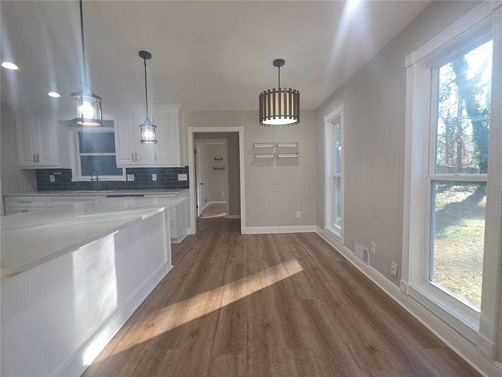 5 bedroom, 3 bathroom, 3,514 sq ft single family residence for sale at 1483 Hidden Hills Parkway, Stone Mountain, GA 30088 — photo 10